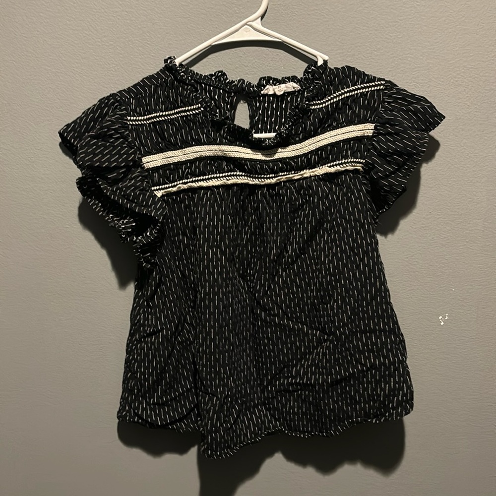 Slightly cropped flowy tank
